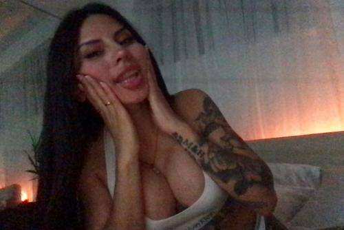 Breezy Foxx
