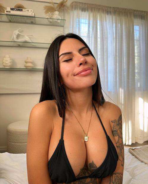 Breezy Foxx