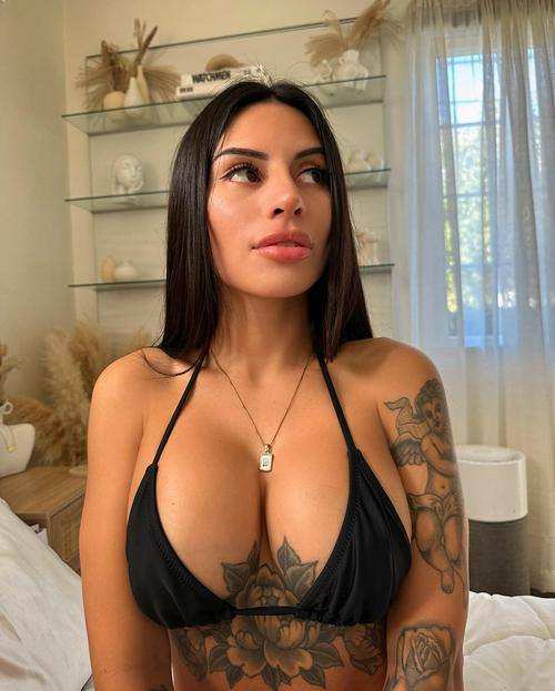 Breezy Foxx