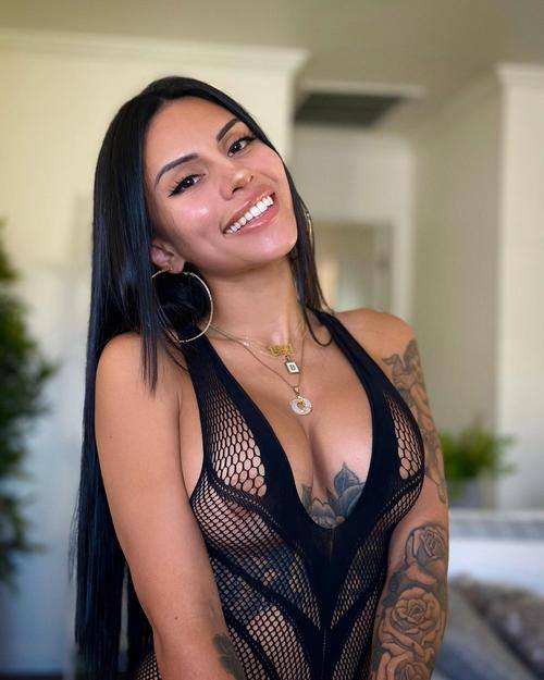 Breezy Foxx