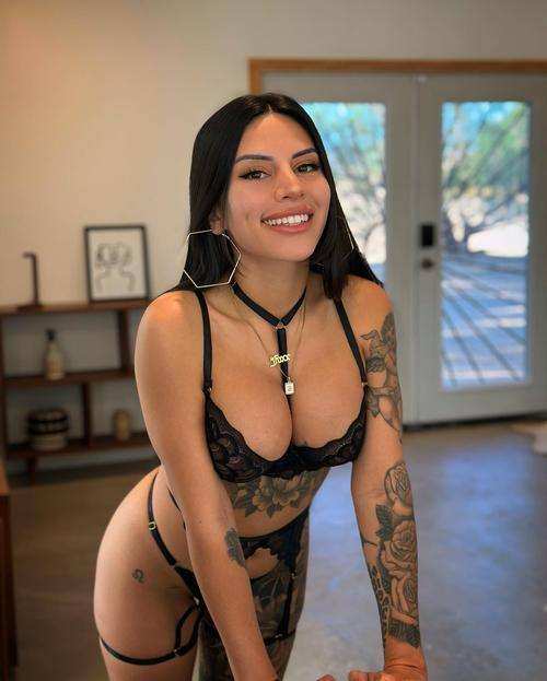 Breezy Foxx